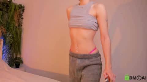 Jenny online show from March 2025 03:48:01 PM