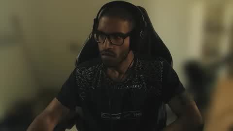 Master online show from September 2025 09:01:01 AM