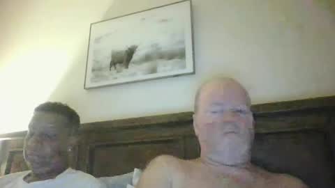 Snapshot of black_n_white4 chatting on December 2025 10:33:01 AM black_n_white4 online show from December 2025 10:33:01 AM