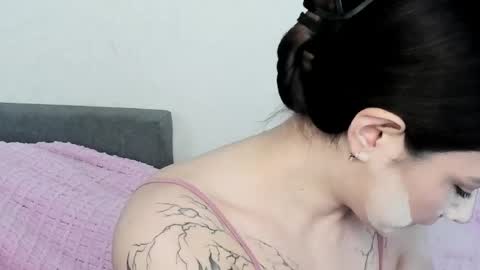 Mon Mon online show from May 2026 06:22:01 AM