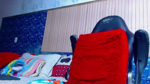 duglas online show from March 2026 07:20:02 PM