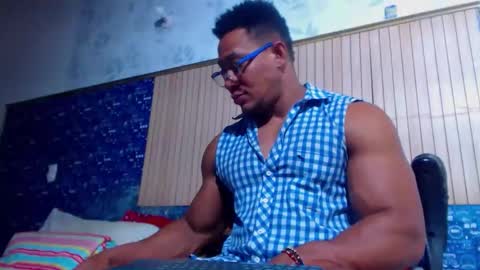 duglas online show from March 2026 07:53:02 PM