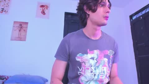 Snapshot of black_skull22 chatting on September 2025 07:50:02 PM Bryan online show from September 2025 07:50:02 PM