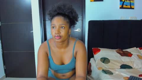 Snapshot of black_treassure chatting on February 2025 03:35:01 AM black_treassure online show from February 2025 03:35:01 AM