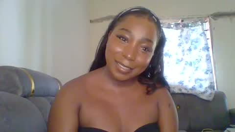 Snapshot of black_umbre chatting on June 2026 11:30:02 AM Dee online show from June 2026 11:30:02 AM