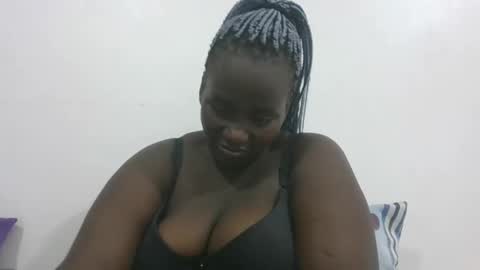 Snapshot of blackbeauty002 chatting on January 2026 07:05:02 PM PACIFICA online show from January 2026 07:05:02 PM