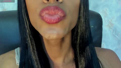 Nina online show from January 2025 11:04:02 AM