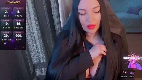 blackberry_star online show from February 2025 07:11:02 AM