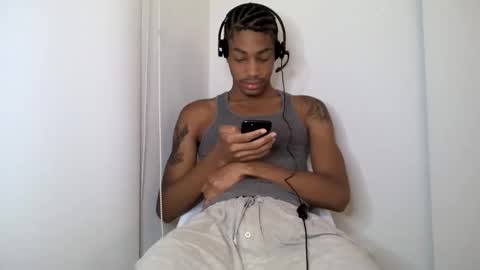 Snapshot of blackbulltitus chatting on October 2025 02:40:02 AM BlackBullTitus online show from October 2025 02:40:02 AM