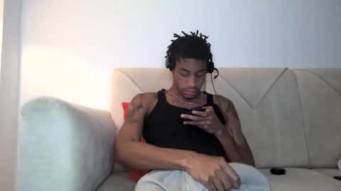 Snapshot of blackbulltitus chatting on November 2025 12:31:02 AM BlackBullTitus online show from November 2025 12:31:02 AM