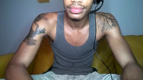 Snapshot of blackbulltitus chatting on August 2026 04:47:01 AM BlackBullTitus online show from August 2026 04:47:01 AM