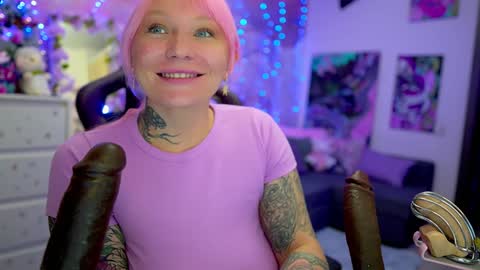 Snapshot of blackedbarbie chatting on December 2024 09:58:02 PM Alice online show from December 2024 09:58:02 PM