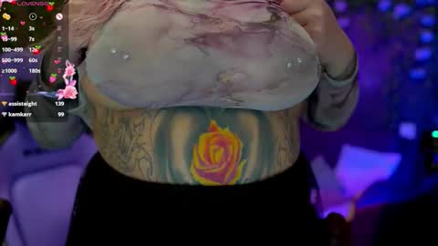 Snapshot of blackedbarbie chatting on October 2025 01:08:02 PM Alice online show from October 2025 01:08:02 PM