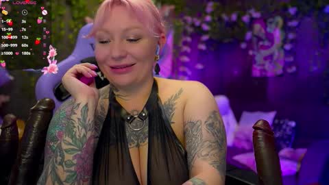 Snapshot of blackedbarbie chatting on November 2025 08:00:01 PM Alice online show from November 2025 08:00:01 PM