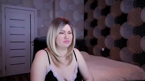 blackeyes11 online show from February 2025 02:51:02 AM