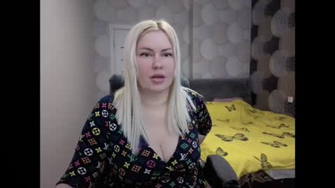 blackeyes11 online show from November 2025 01:07:02 AM