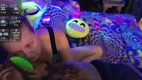 Snapshot of blacklightparty69 chatting on June 2026 01:11:01 AM blacklightparty69 online show from June 2026 01:11:01 AM