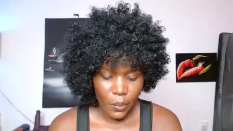 Smiley sylivia online show from June 2026 04:13:02 AM