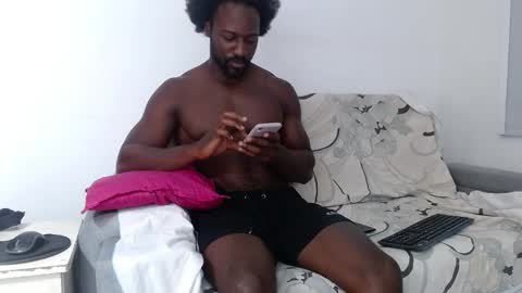 Twtter 1MikeBeckford            Onlyfns beckfordmike online show from February 2026 11:42:01 AM