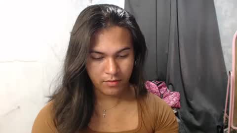 Ellez online show from November 2025 08:18:01 PM