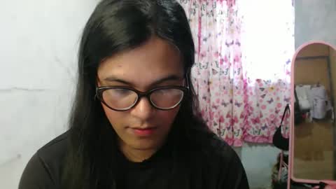 Ellez online show from February 2026 11:53:02 PM