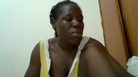 Snapshot of blacksexygal chatting on October 2025 05:54:02 AM SARAH online show from October 2025 05:54:02 AM