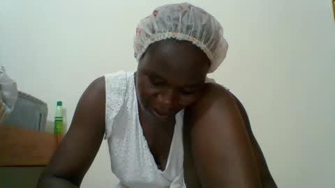 Snapshot of blacksexygal chatting on October 2025 08:29:02 AM SARAH online show from October 2025 08:29:02 AM