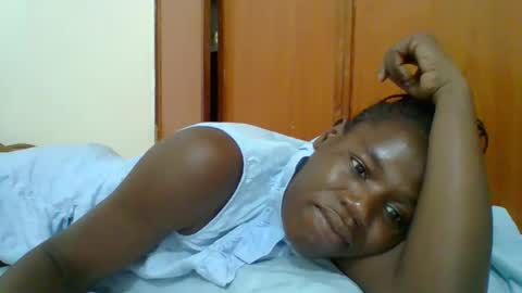 Snapshot of blacksexygal chatting on November 2025 03:23:01 PM SARAH online show from November 2025 03:23:01 PM