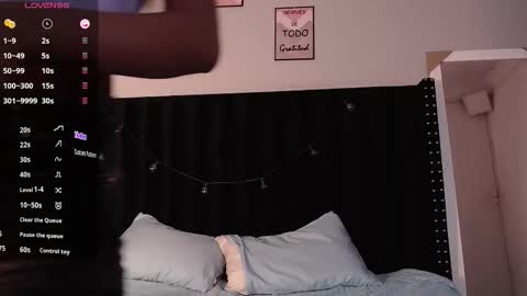 Snapshot of blacksweetiee chatting on September 2025 01:27:02 AM Tifffany bllom online show from September 2025 01:27:02 AM