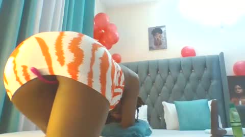 blackthickpussy online show from February 2025 09:04:02 PM