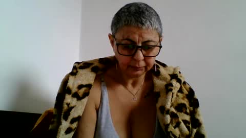 Snapshot of blackwidow05 chatting on February 2025 11:23:01 AM Black Widow online show from February 2025 11:23:01 AM