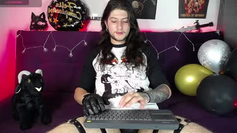 Dave online show from December 2024 11:16:02 PM