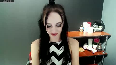 Snapshot of blacky_berry chatting on December 2024 11:14:01 PM Ivy online show from December 2024 11:14:01 PM