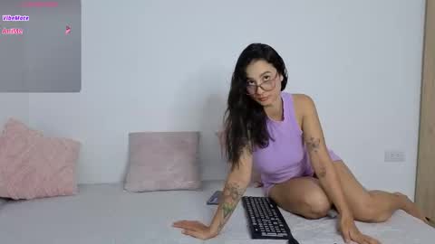 Snapshot of blackyscar chatting on November 2025 04:01:02 AM blackyscar online show from November 2025 04:01:02 AM