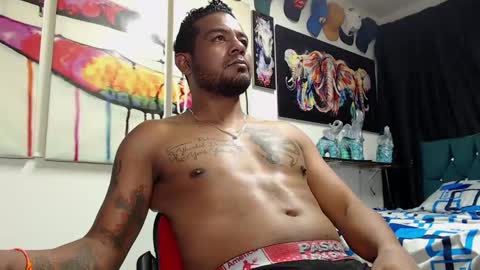 Snapshot of blade_foxx chatting on December 2024 06:04:01 AM Richard online show from December 2024 06:04:01 AM