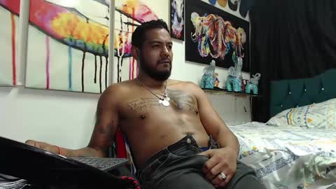 Snapshot of blade_foxx chatting on January 2025 10:22:02 AM Richard online show from January 2025 10:22:02 AM