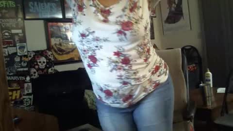 Snapshot of bladesizzo3111 chatting on February 2025 08:06:02 AM bladesizzo3111 online show from February 2025 08:06:02 AM