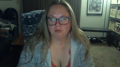 Snapshot of bladesizzo3111 chatting on May 2026 06:30:02 AM bladesizzo3111 online show from May 2026 06:30:02 AM