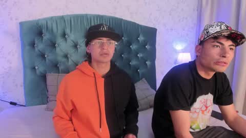 blaiine and jerry online show from November 2025 02:44:01 AM