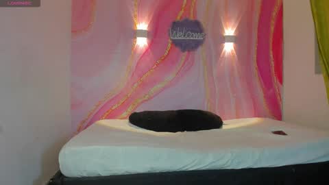 Snapshot of blair_bigtits chatting on February 2026 12:01:01 PM Blair online show from February 2026 12:01:01 PM