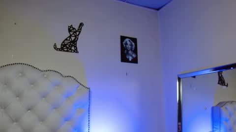 Snapshot of blair_elliis chatting on November 2025 07:15:01 PM Blair online show from November 2025 07:15:01 PM