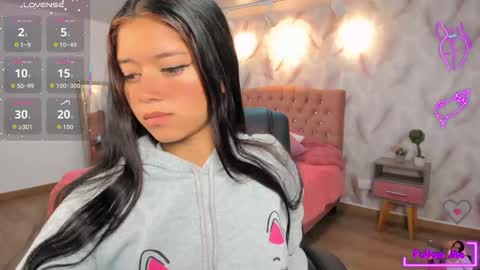 Blair  online show from October 2025 11:42:02 AM