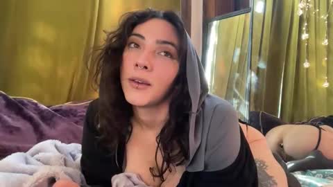 Snapshot of blair_switch chatting on October 2025 03:55:02 PM Blair online show from October 2025 03:55:02 PM