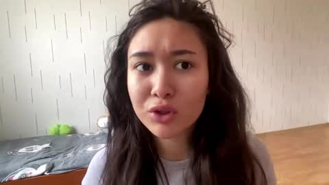 Mila online show from April 2026 06:10:02 AM