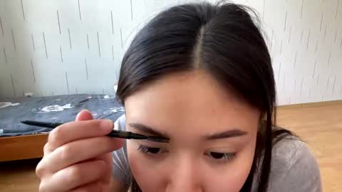 Mila online show from April 2026 08:21:02 AM