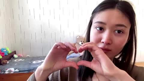 Mila online show from April 2026 12:06:02 PM