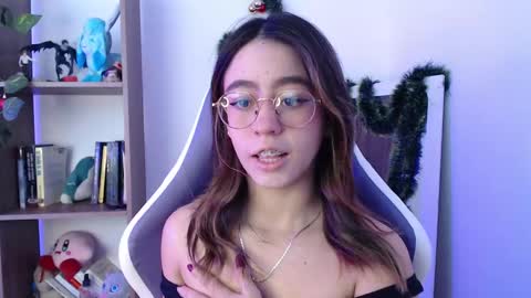   online show from December 2024 12:12:02 PM