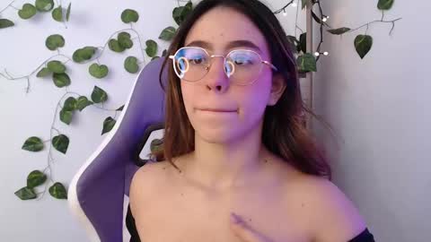   online show from January 2025 01:38:02 PM