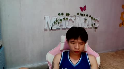 Snapshot of blake_cummer chatting on July 2026 07:00:02 AM blake_cummer online show from July 2026 07:00:02 AM