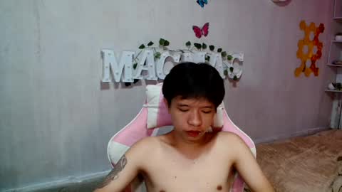 Snapshot of blake_cummer chatting on July 2026 04:15:01 AM blake_cummer online show from July 2026 04:15:01 AM